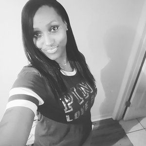 Meet your Posher, Deanna